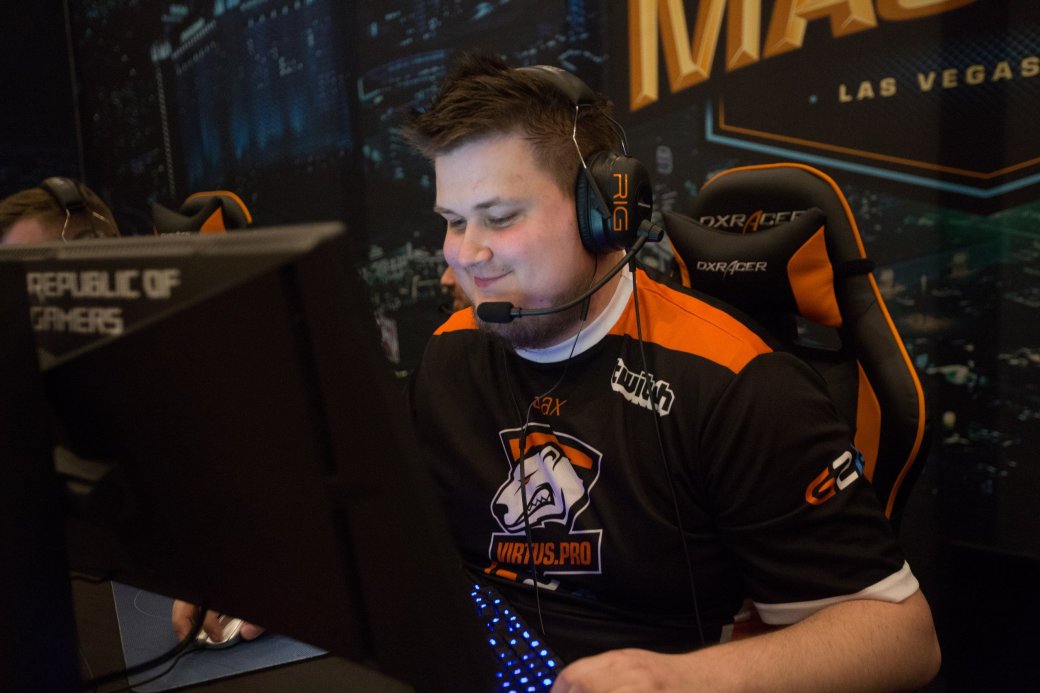 Долгожданная победа! Virtus.pro победила на турнире по CS:GO в Москве. - Изображение 1 Долгожданная победа! Virtus.pro победила на турнире по CS:GO в Москве. - Изображение 1