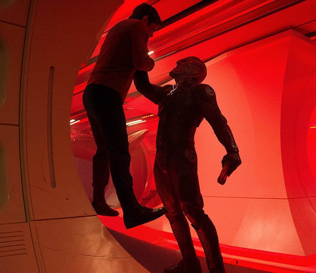 Авторы Star Trek Beyond попытались представить злодея Идриса Эльбы. - Изображение 1 Авторы Star Trek Beyond попытались представить злодея Идриса Эльбы. - Изображение 1