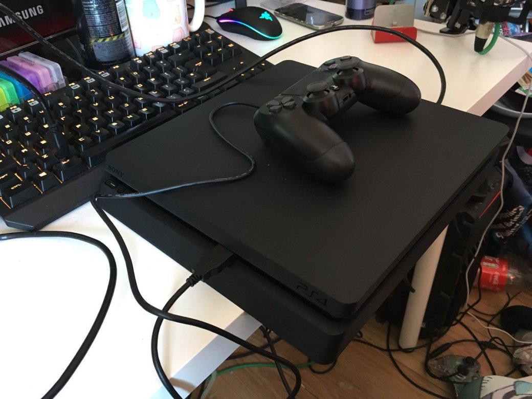 В Сети появился первый обзор еще не анонсированной PS4 Slim. - Изображение 1 В Сети появился первый обзор еще не анонсированной PS4 Slim. - Изображение 1