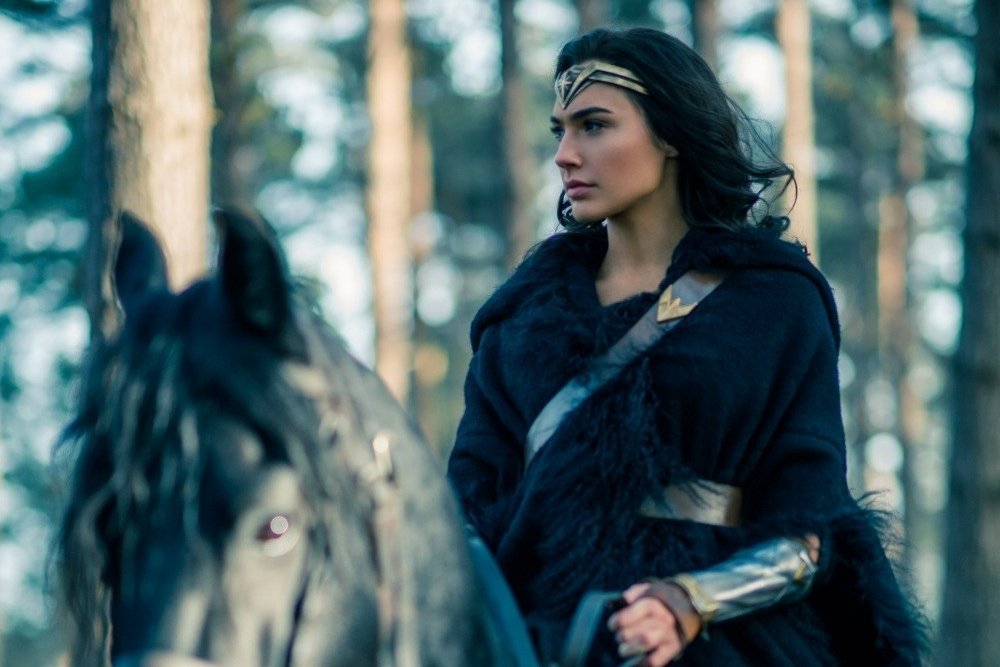 39 неудобных вопросов к фильму «Чудо-женщина» | Канобу 39 неудобных вопросов к фильму «Чудо-женщина» | Канобу